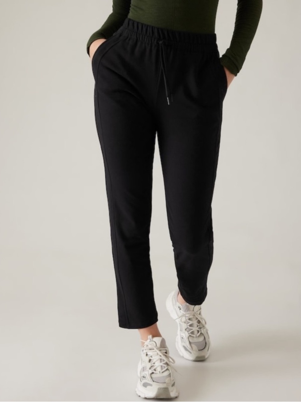 Athleta Retroterry Tapered Pants Joggers in Black Size Small